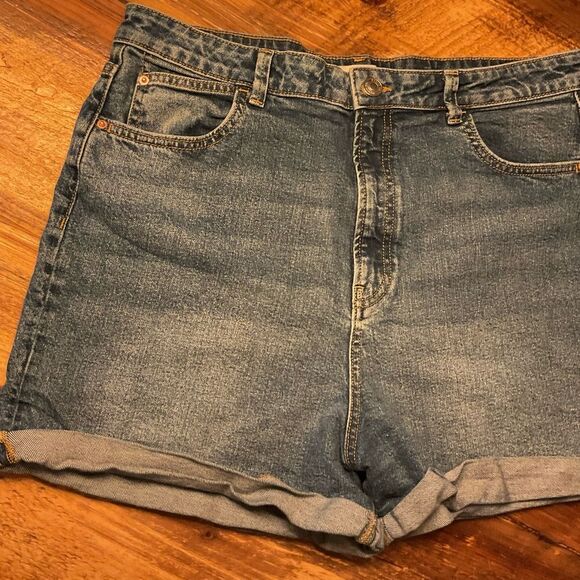 Denim&Co. size 16 - Picture 2 of 8